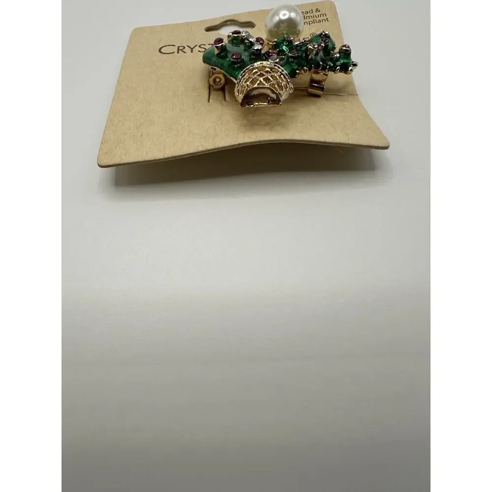 NWT Crystal Avenue Gold Tone Green Cactus Brooch Pin W/Faux Pearl Crystals 1.75”